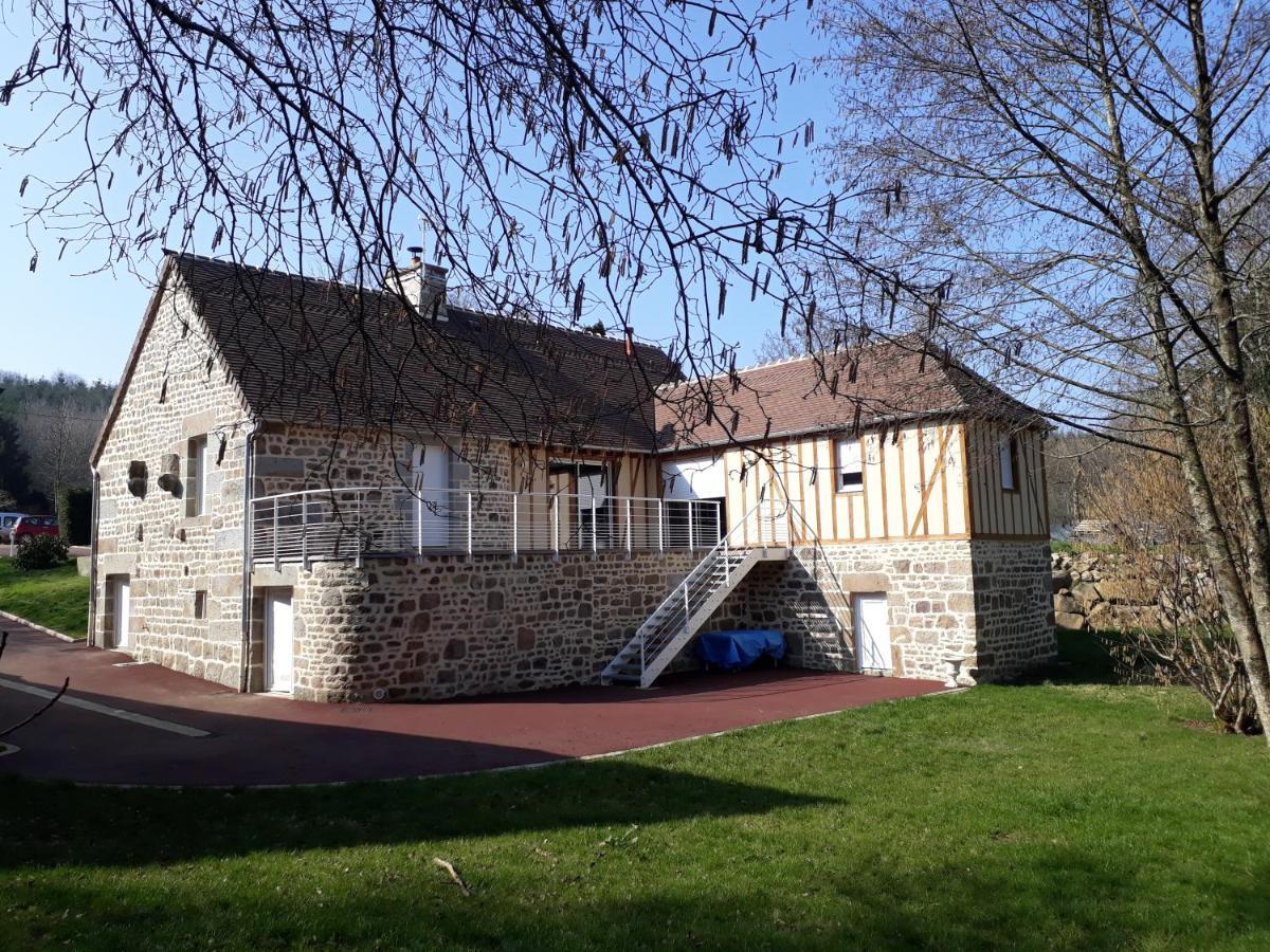 Le Moulin Des Noes Villa Sainte-Marguerite-de-Carrouges Exterior photo